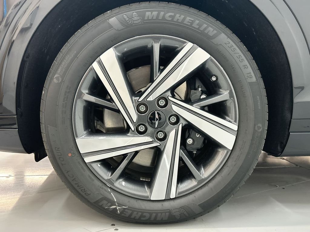 2026 GENESIS GV70 Sport Advanced - Photo 10