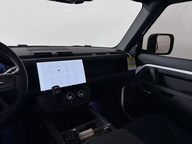 New 2026 Fuji White Land Rover S image 26