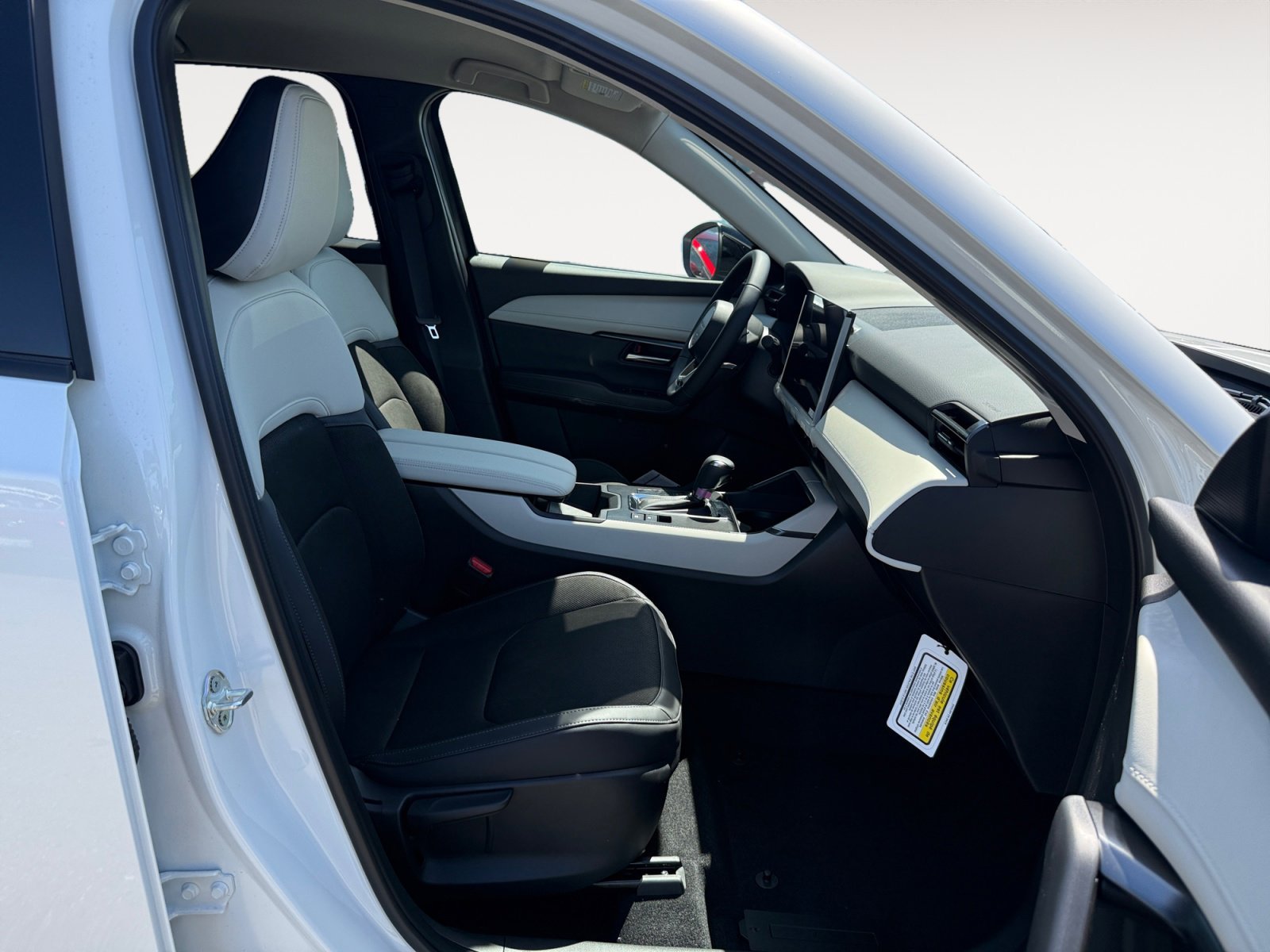 New 2026 Rhodium White Metallic Mazda 2.5 S Preferred image 19