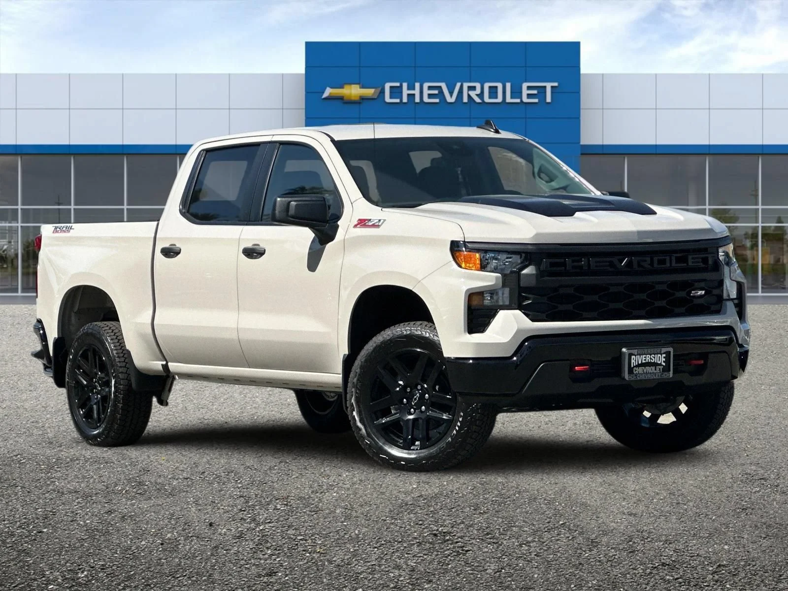 New 2026 White Sands Chevrolet Custom Trail Boss image 2