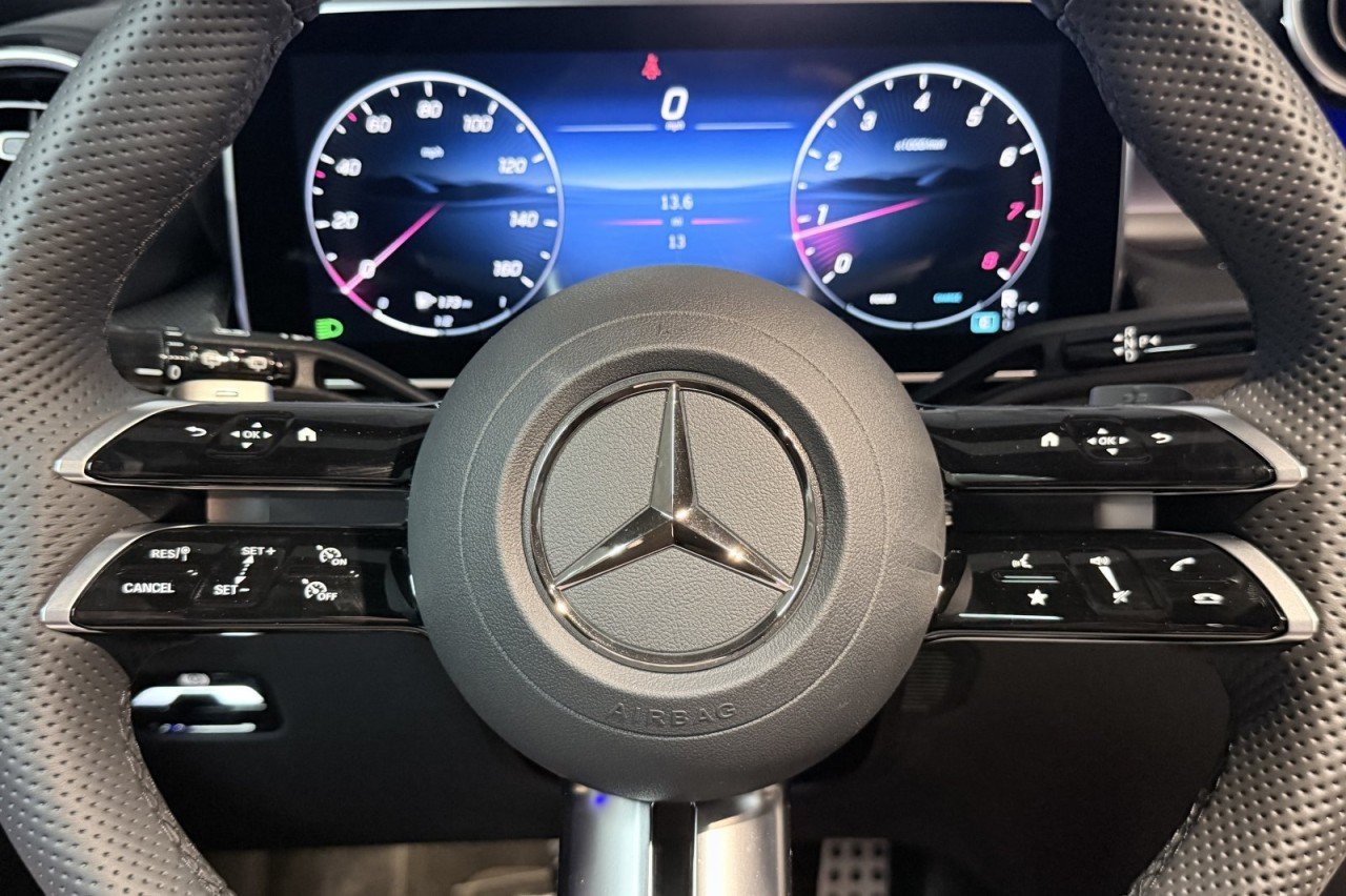 New 2026 Black Mercedes-Benz GLC 300 4MATIC® SUV image 22