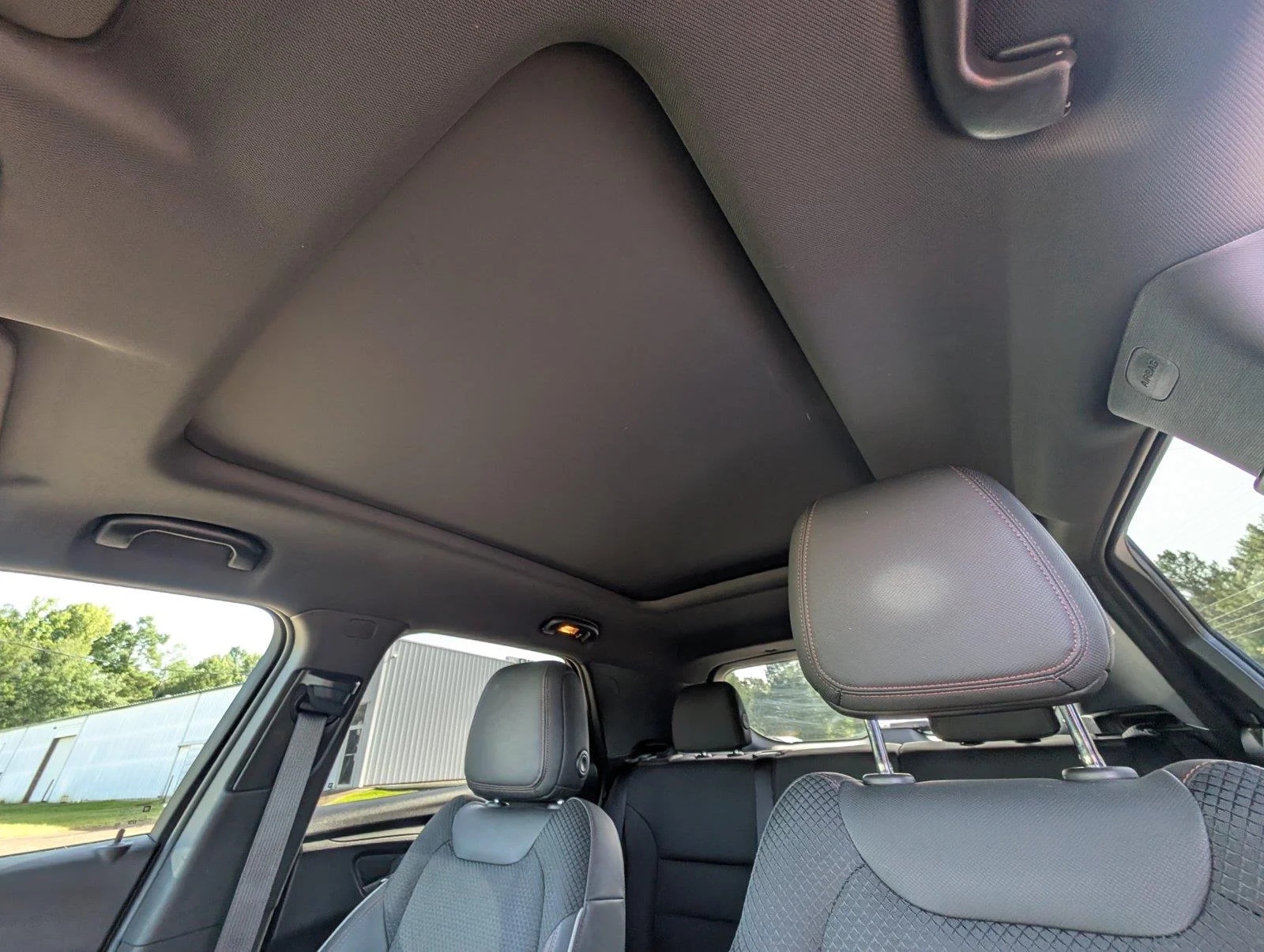 Used 2022 MOSAIC BLACK METALLIC Chevrolet RS image 35