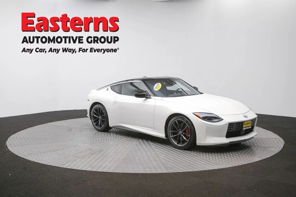 Used 2025 White Nissan Performance image 46