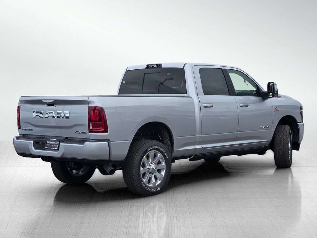 New 2026 Silver-Zynith Exterior Paint RAM Laramie image 3
