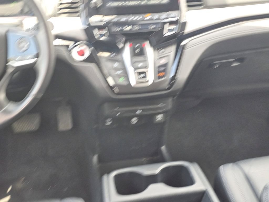 2023 Honda Odyssey Touring - Photo 17