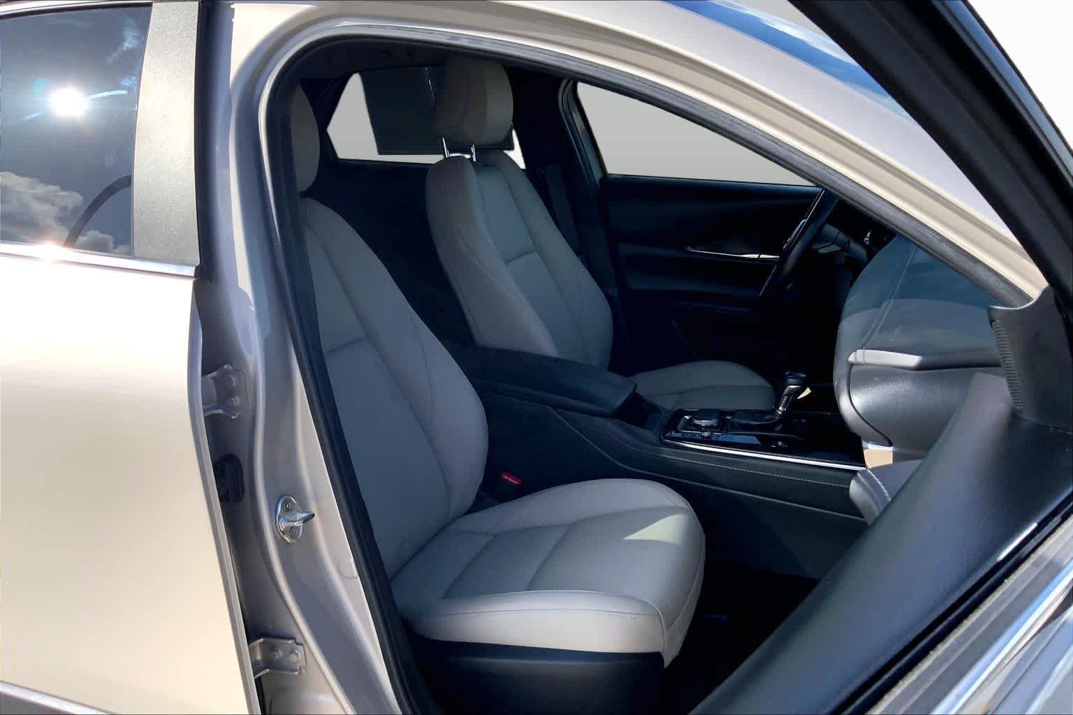Used 2023 Platinum Quartz Metallic Mazda 2.5 S Preferred Package image 9