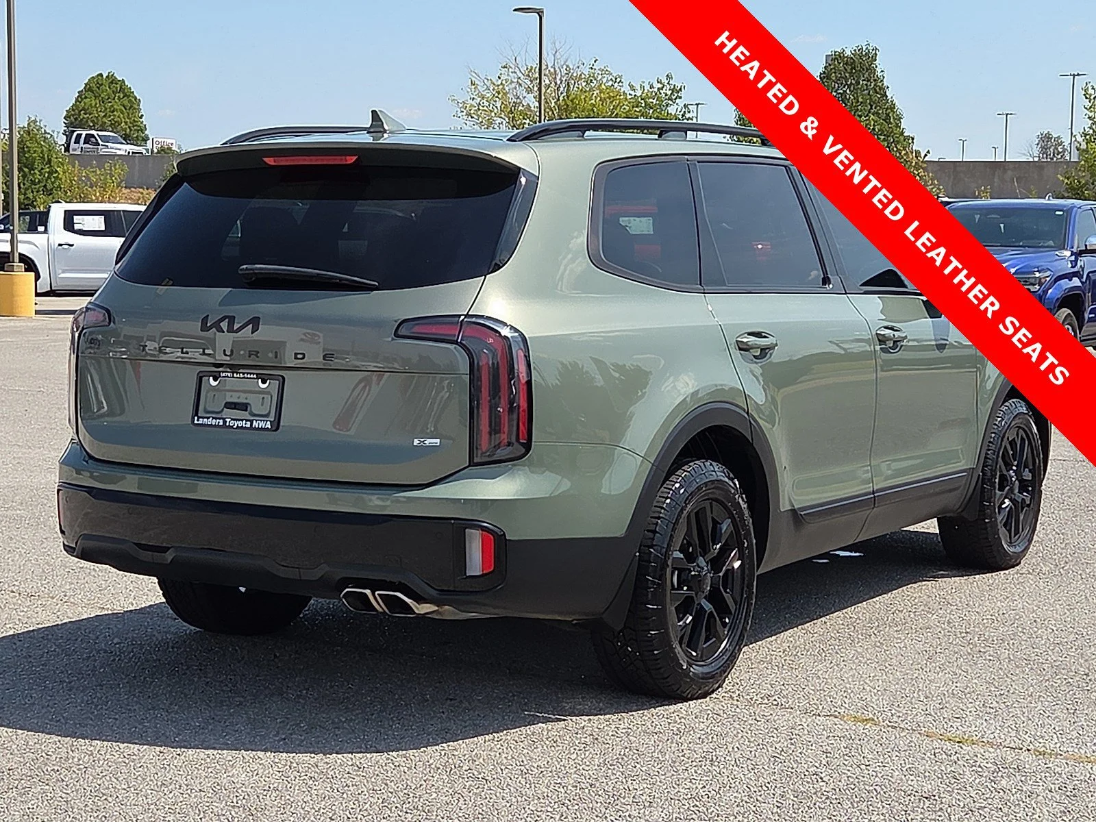 Used 2025 Jungle Green Kia EX X-Pro image 5