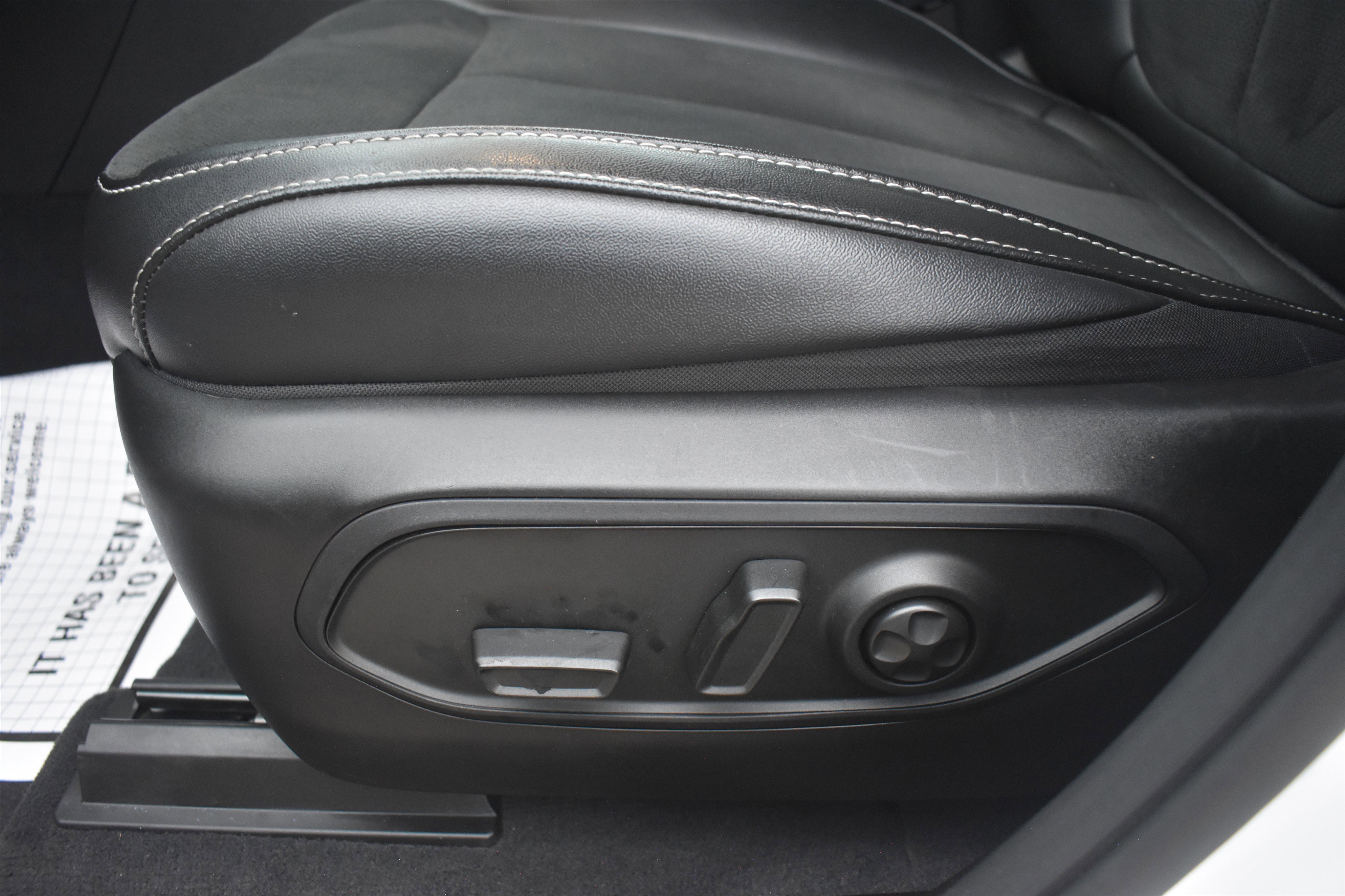Used 2024 Bright White Clearcoat Jeep Altitude image 13