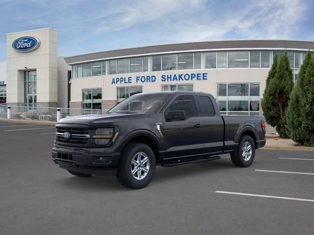 New 2026 Black Ford XLT image 1