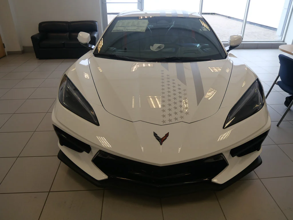 New 2026 Arctic White Chevrolet 3LT image 2