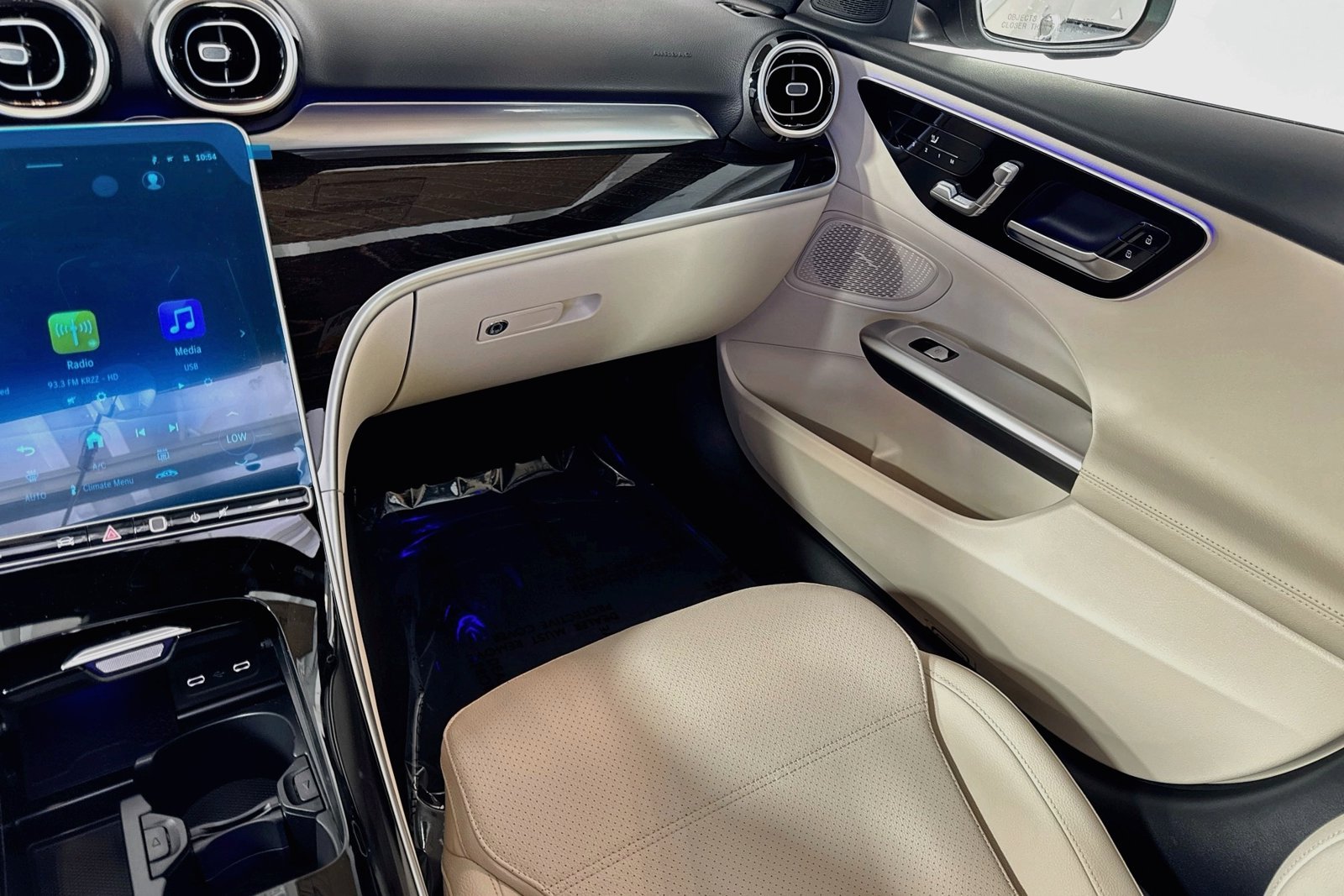 New 2026 Polar White Mercedes-Benz C 300 image 21