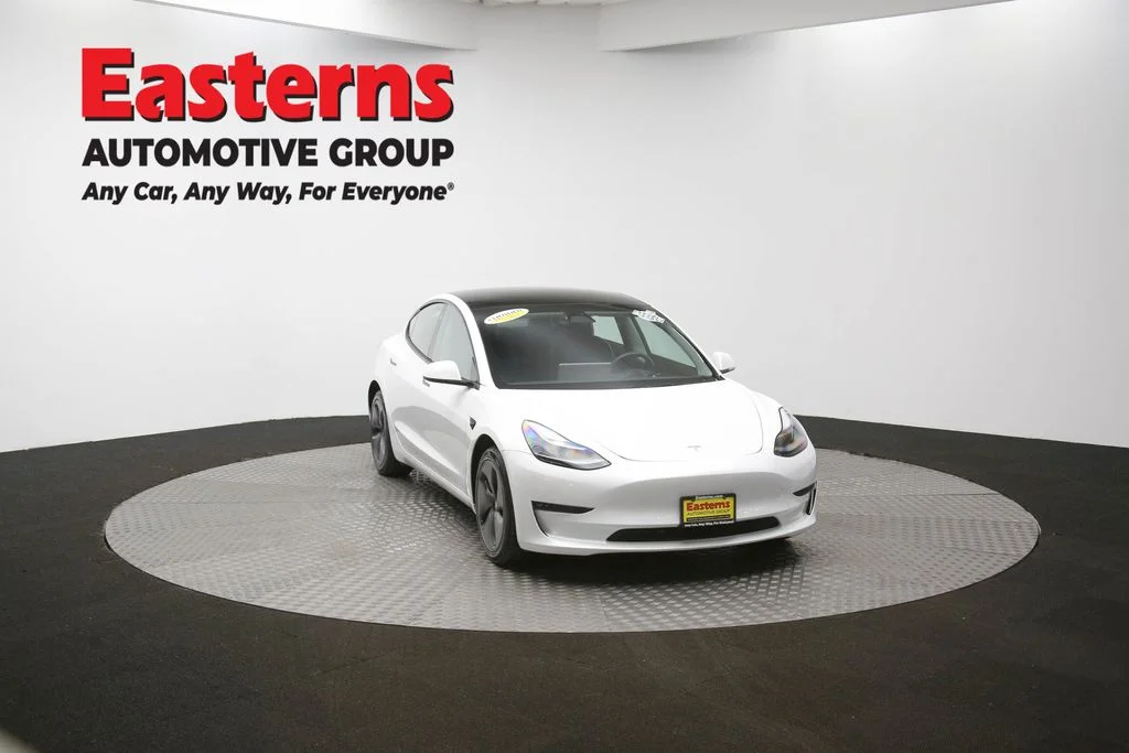 Used 2022 White Tesla Long Range image 45