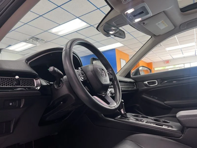 Used 2024  Honda EX-L image 19