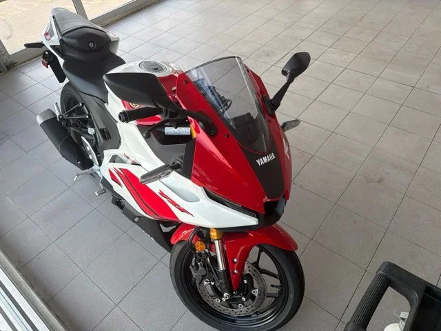 Used 2026  Yamaha Motorcycle image 4