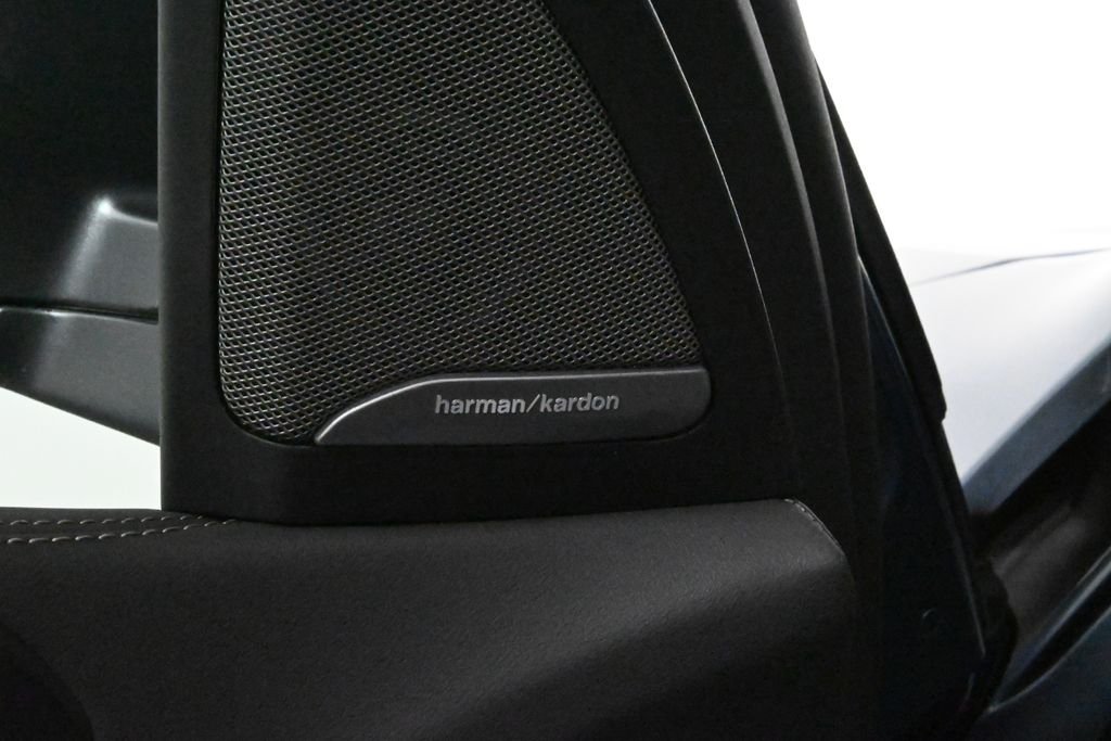 Used 2026 Blue BMW xDrive40i image 30