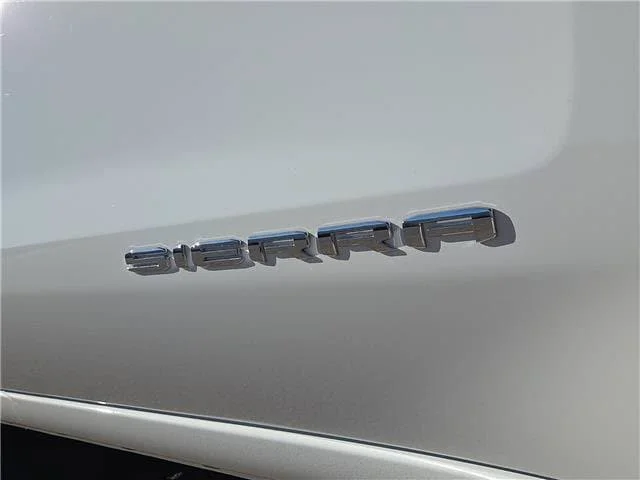 New 2026 Summit White GMC Pro image 8