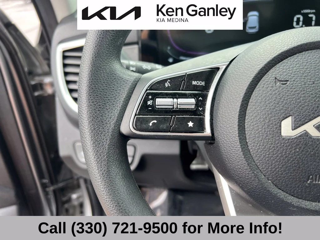 Certified Used 2024 Gray Kia LX image 31