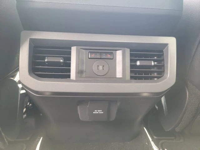 New 2026 Avalanche Ford Lariat image 16