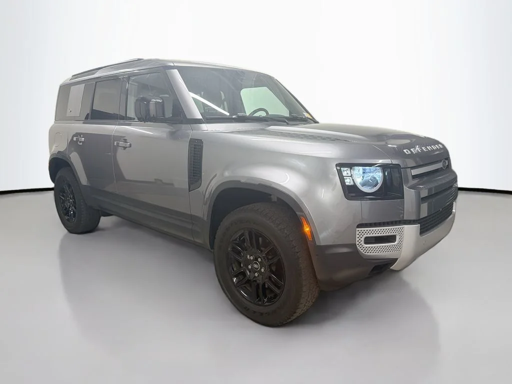 Used 2023 Gray Land Rover Standard image 7