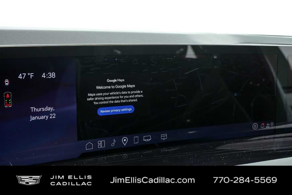 Used 2026 Vibrant White Tricoat Cadillac Sport image 15