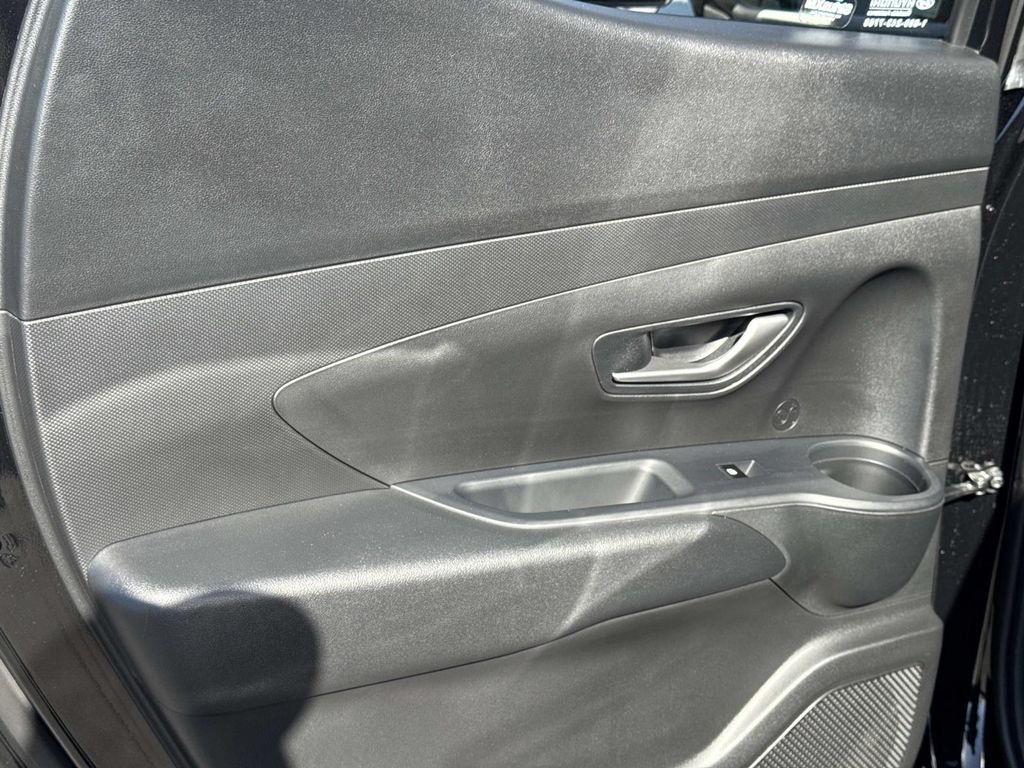 2025 Hyundai Santa Cruz SE - Photo 26