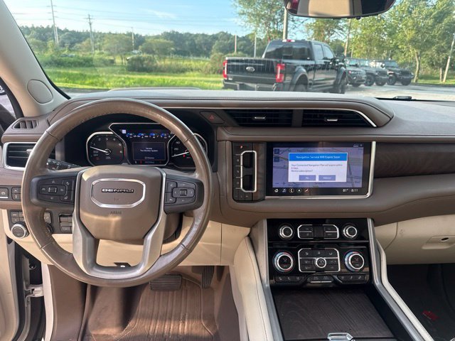 Used 2021 White Frost Tricoat GMC Denali image 10