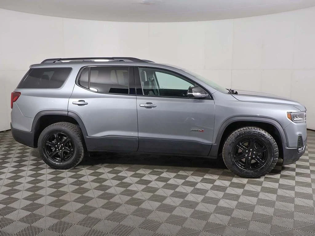 Used 2023 Silver GMC AT4 image 17
