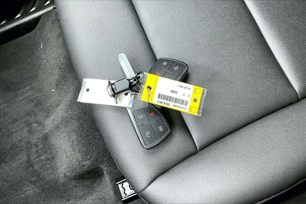 Used 2023 Gray Chevrolet LT image 32