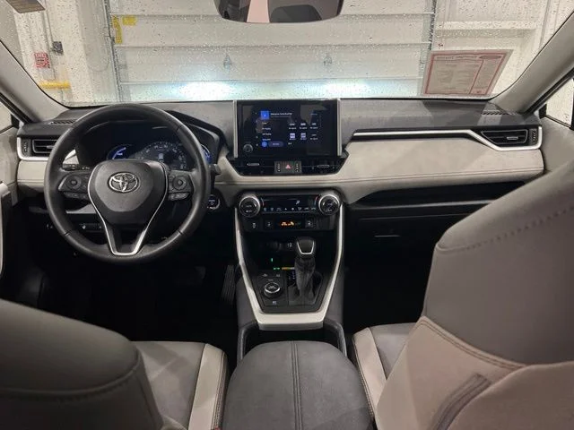 Certified Used 2025 Beige Toyota XLE Premium image 12
