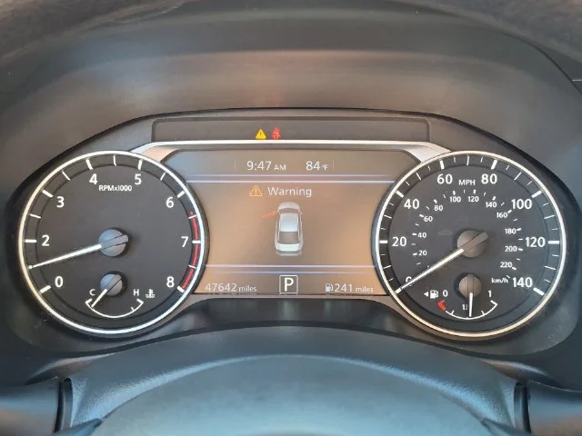 Used 2025 Silver Nissan 2.5 SV image 20
