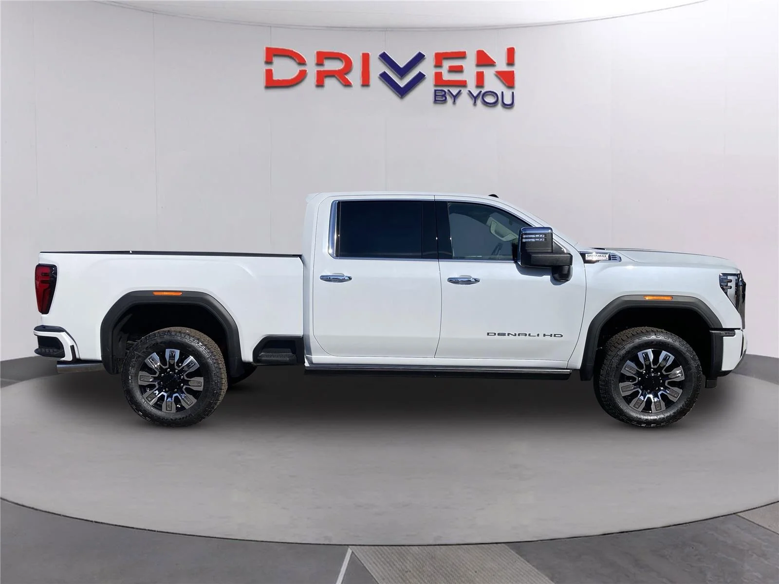 2026 GMC Sierra 2500HD Denali - Photo 3