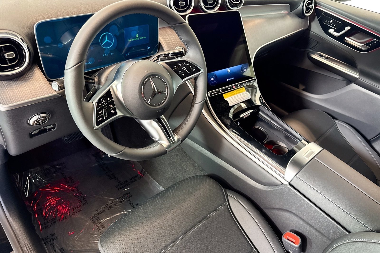 New 2026 Black Mercedes-Benz GLC 300 image 9