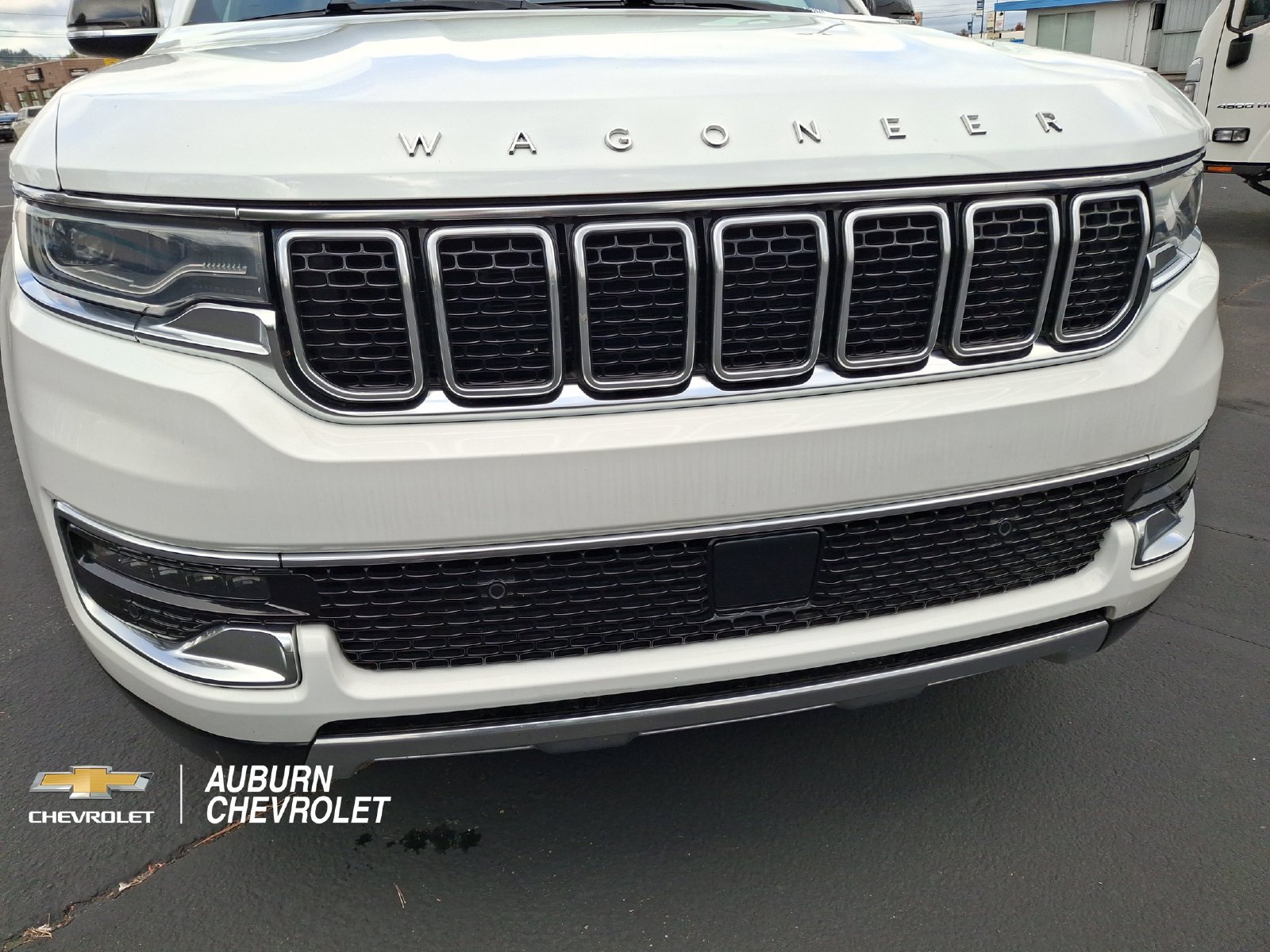 2024 Jeep Wagoneer L Series III - Photo 24