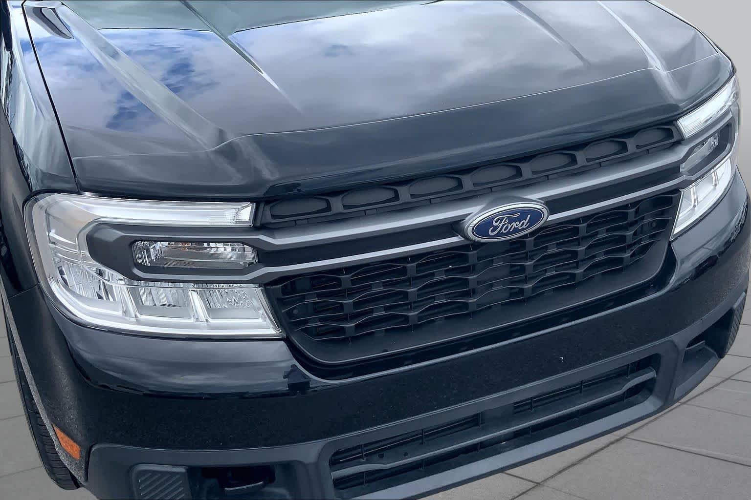 Certified Used 2022 Shadow Black Ford XLT image 29
