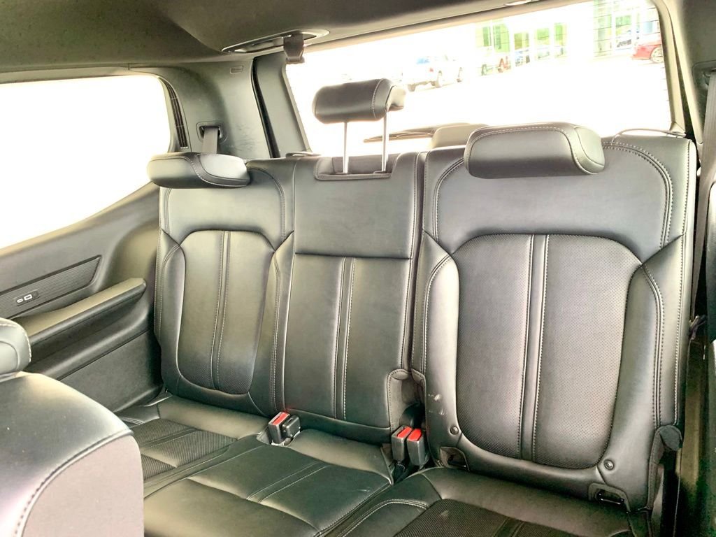 Used 2025 White Jeep Series II image 22