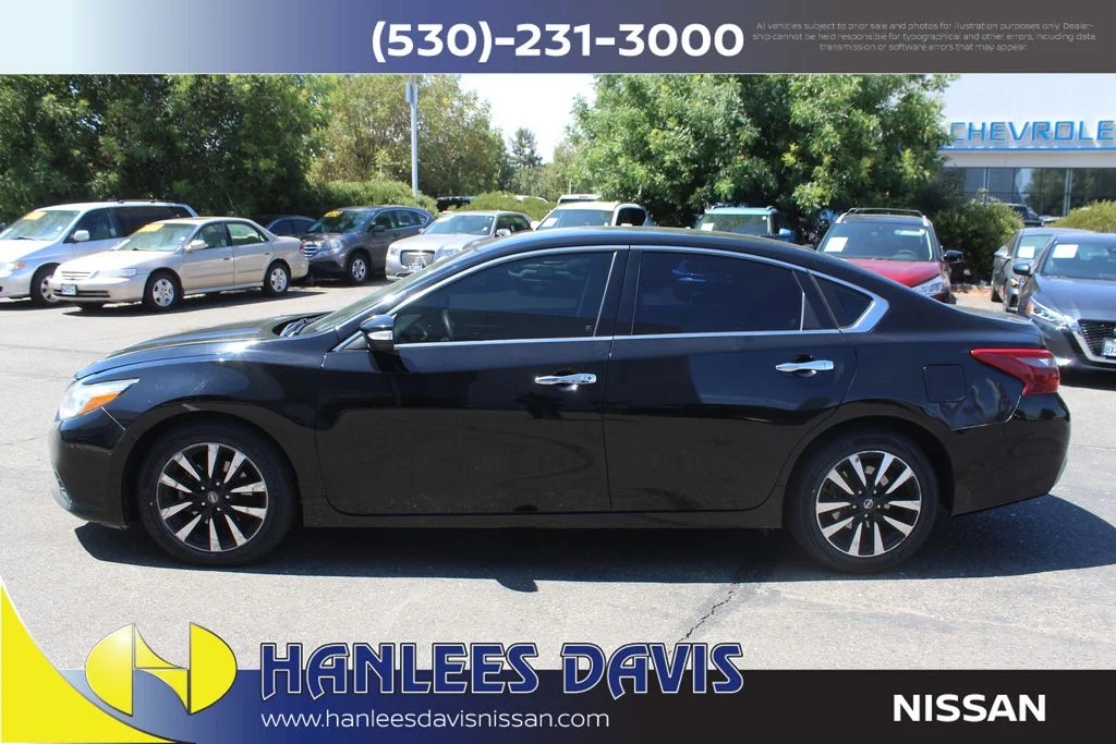 Used 2018 Nissan Altima SL with VIN 1N4AL3APXJC184359 for sale in Davis, CA