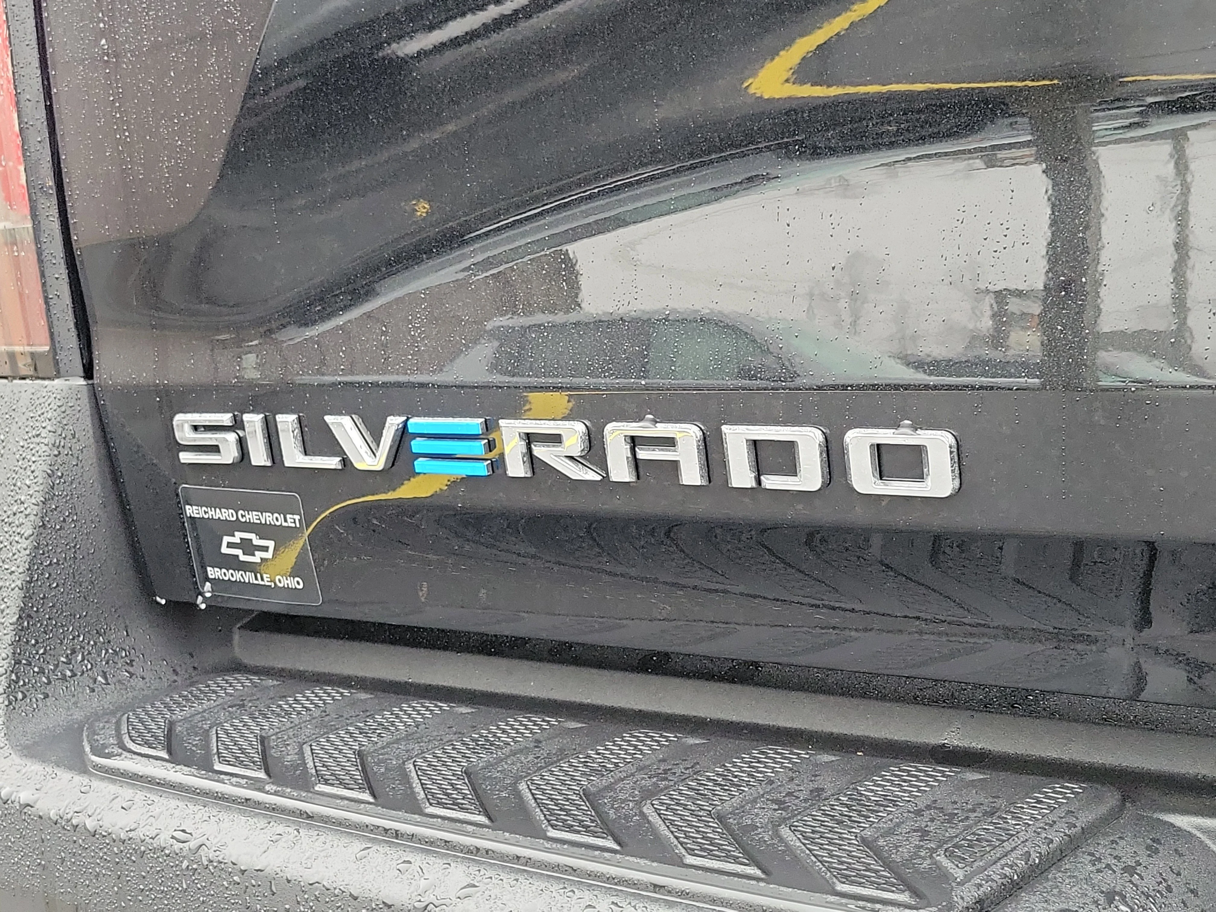 2026 Chevrolet Silverado EV LT - Photo 6