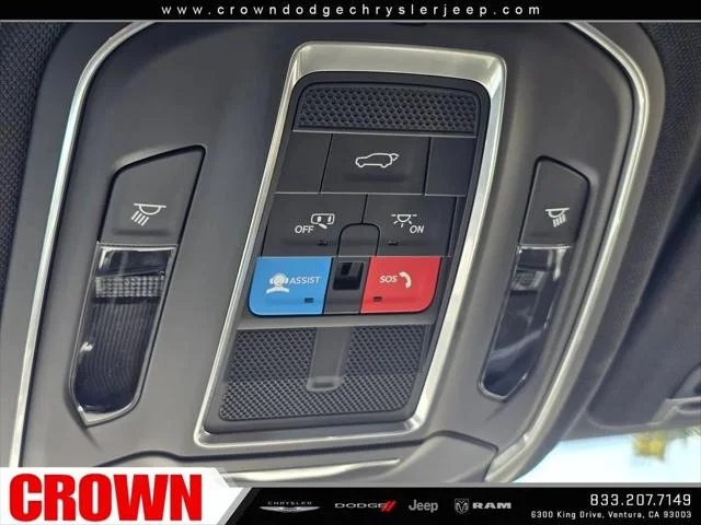 New 2026 Baltic Gray Metallic Clearcoat Jeep Laredo image 20