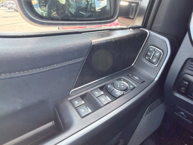 New 2026 Glacier Gray Metallic Tri-Coat Ford F-350® Lariat® image 24