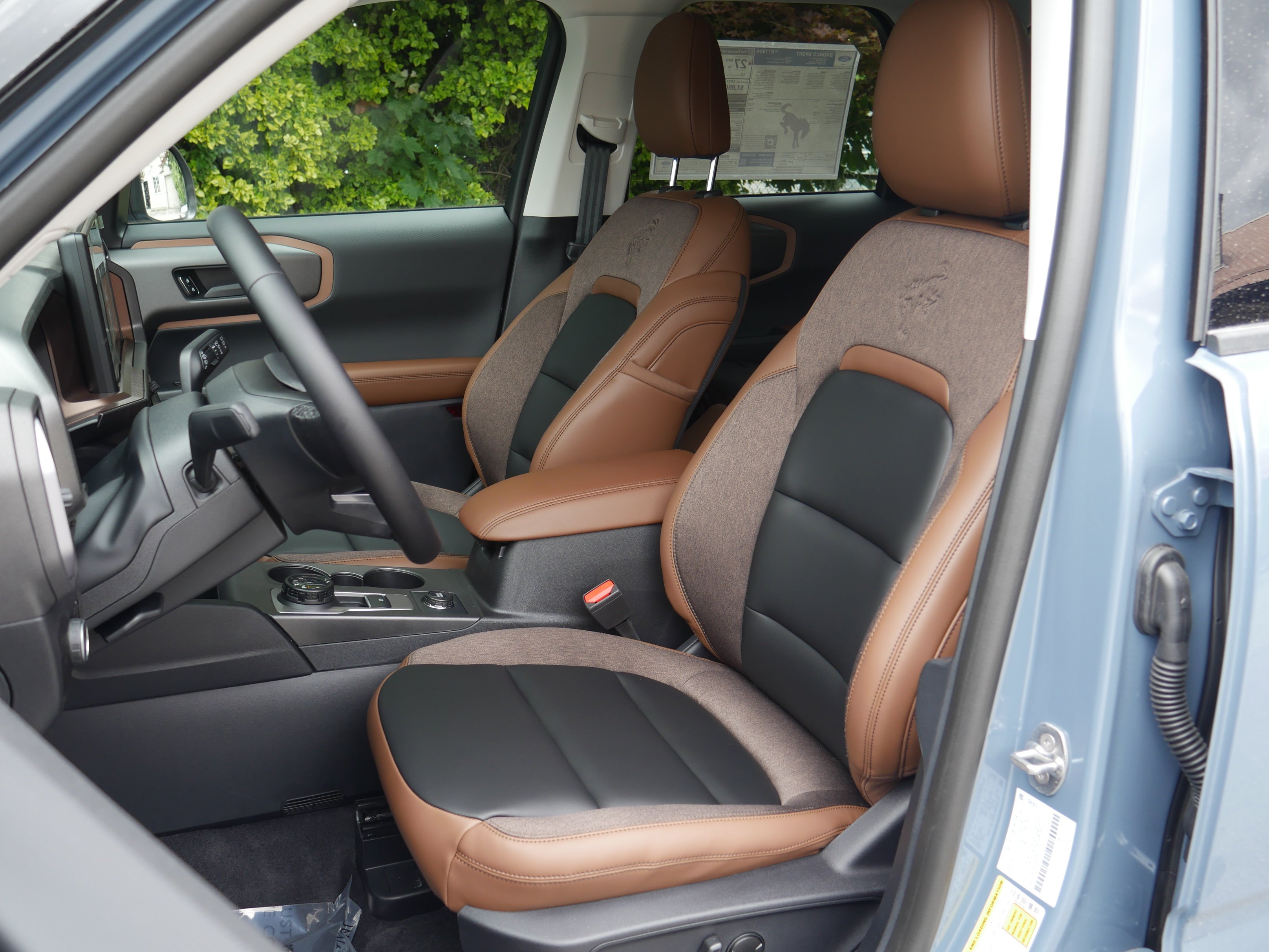 New 2026 Azure Gray Metallic Tri-Coat Ford Outer Banks® image 33
