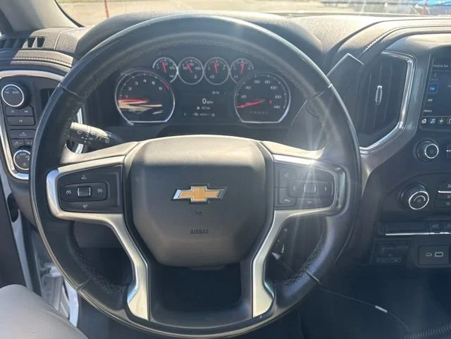Used 2023 Summit White Chevrolet LT image 11