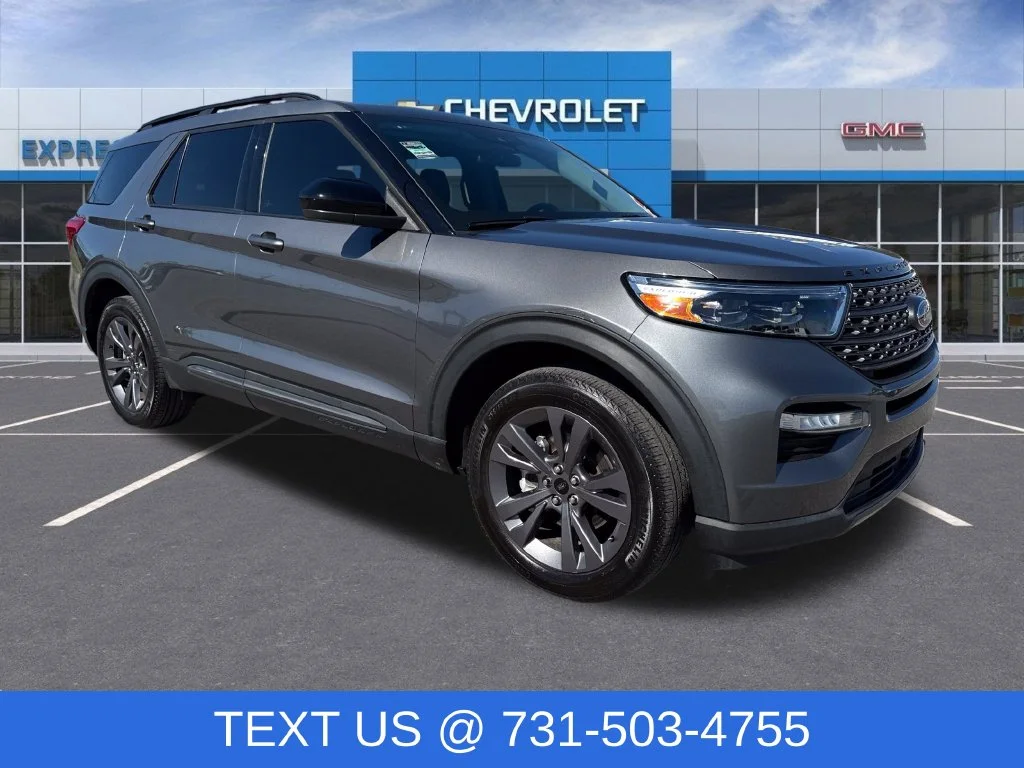 Used 2023 Gray Ford XLT image 1