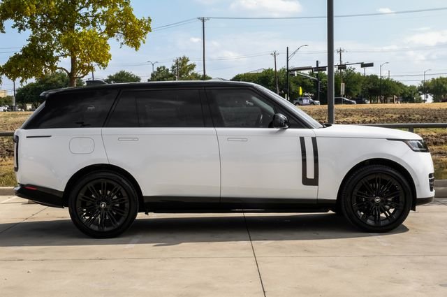 Certified Used 2024 White Land Rover SE image 9