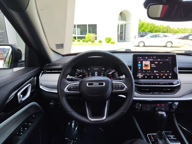 Used 2023 Red Jeep Limited image 13