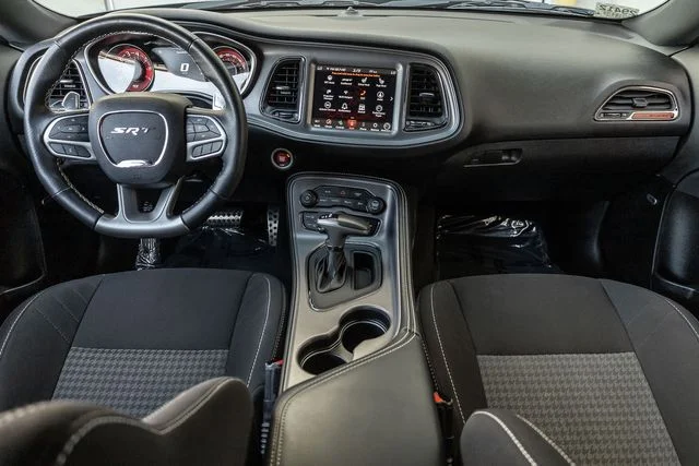 2023 Dodge Challenger SRT - Photo 7