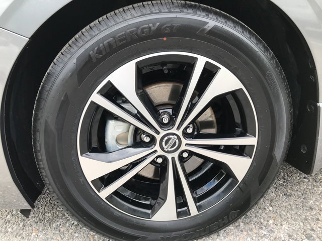 Certified Used 2023 Gun Metallic Nissan SV image 9