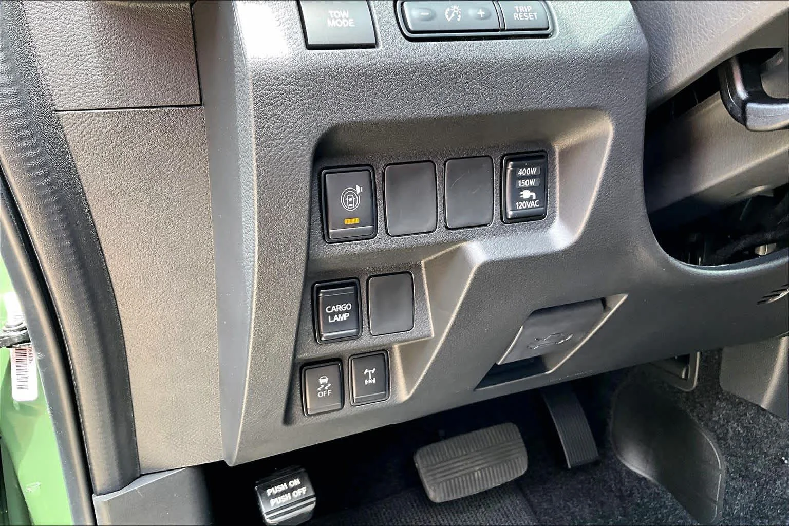 New 2026 Tactical Green Metallic Nissan PRO-4X image 17
