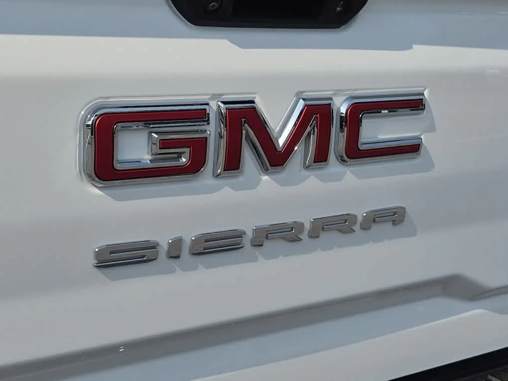 Used 2024 Summit White GMC Pro image 19