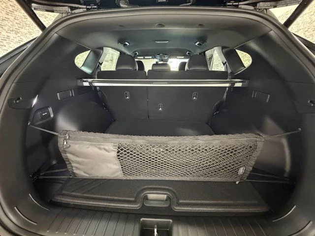 New 2026 Phantom Black Hyundai XRT image 10