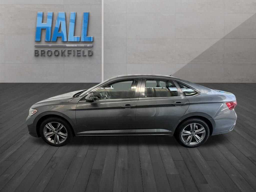 2022 Volkswagen Jetta 1.5T SE photo 2